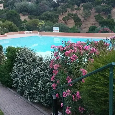 Apartment Climatise - Terrasse Avec Apercu - Golf De St Tropez *